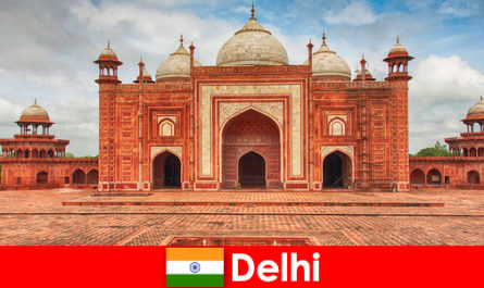 Najlepsze zabytki Indii podróżni mogą znaleźć w Delhi