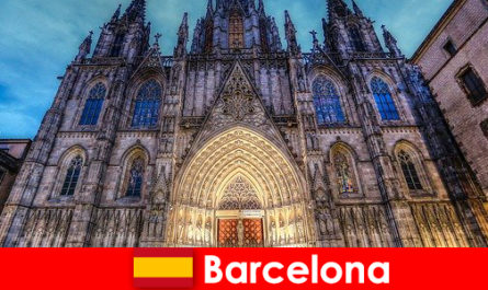 Barcelona inspiruje każdego gościa świadectwami tysiącletniej kultury