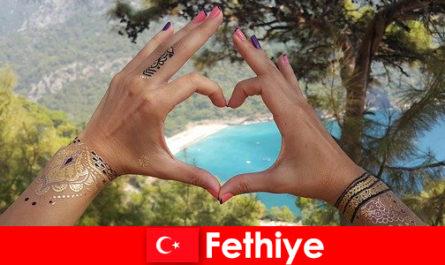 Wakacje na plaży w Turcji Fethiye dla młodych i starszych zawsze marzenie