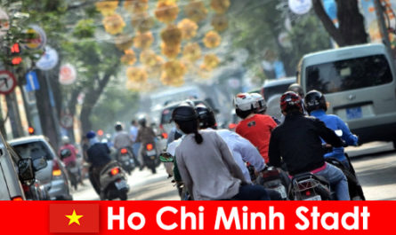 Ho Chi Minh City HCM lub HCMC lub HCM City jest znane jako Chinatown