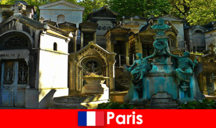 Wycieczka po Europie dla miłośników cmentarzy z niezwykłymi grobami we Francji Paryż