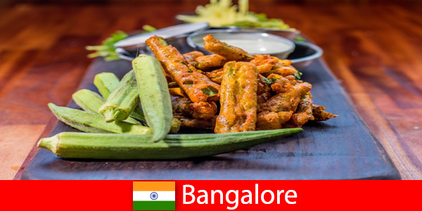 Bangalore w Indiach oferuje podróżnym przysmaki z lokalnej kuchni i zakupy