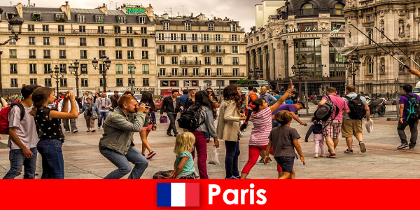 Większość obcokrajowców przyjeżdża do Paryża, aby się poznać
