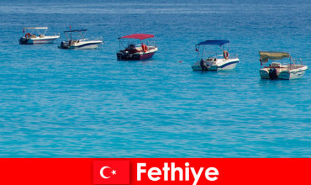 Turcja Blue Voyage i białe plaże z utęsknieniem czekają na turystów w Fethiye na relaks