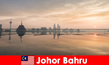 Rezerwacje hoteli dla wczasowiczów w Johor Bahru Malezja zawsze rezerwują w centrum miasta