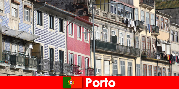 Specjalne i niedrogie zakwaterowanie dla młodych turystów w Porto Lizbona