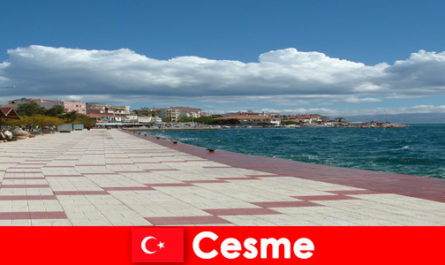 Pocztówki z motywami to przeżycie dla zagranicznych gości w Cesme Turkey