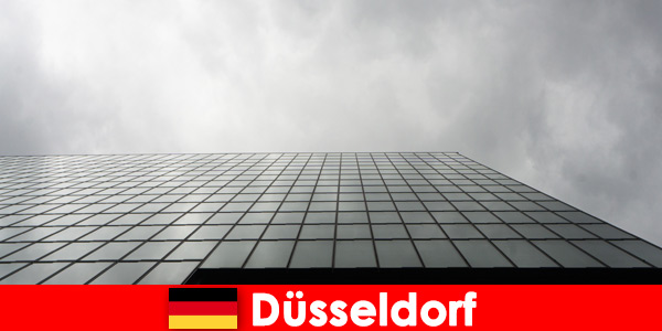 Escort Düsseldorf Niemcy Podróżni chcą doświadczyć czystego luksusu w metropolii