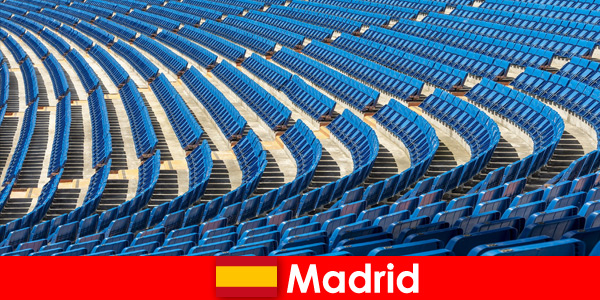 Poznaj z bliska kosmopolityczne miasto z historią futbolu w Madrycie w Hiszpanii