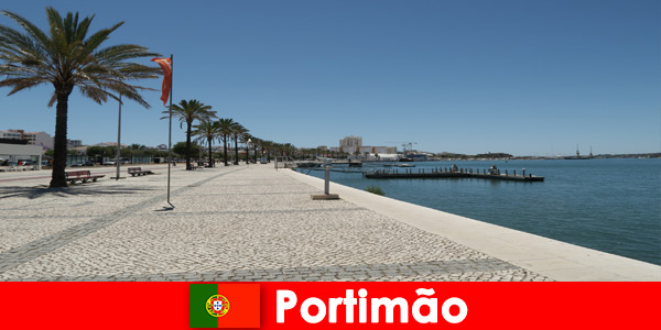 Port w Portimão Portugalia zaprasza do odpoczynku