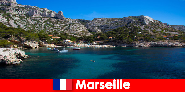 Słońce i morze w Marsylii we Francji na wyjątkowe letnie wakacje