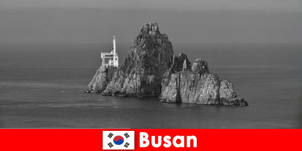 Przyroda i wiele zabytków czekają na turystów w Busan w Korei Południowej