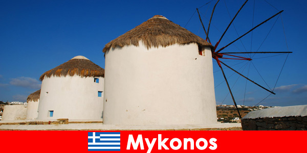 Mykonos w Grecji ma wspaniałe plaże i przyjazne