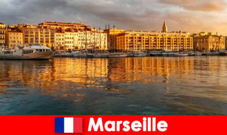 Podróż do Marsylii we Francji zarezerwuj hotele i zakwaterowanie wcześnie