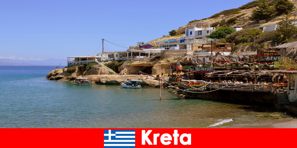 Wczasowicze na Krecie poznają lokalną kuchnię i mnóstwo natury w Grecji
