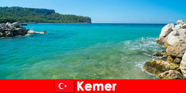 Kemer Miejsce, w którym spotykają się starożytne tureckie miasta i wspaniałe plaże
